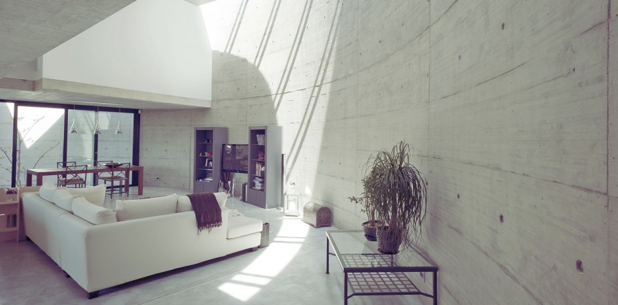 Etiam dictum egestas